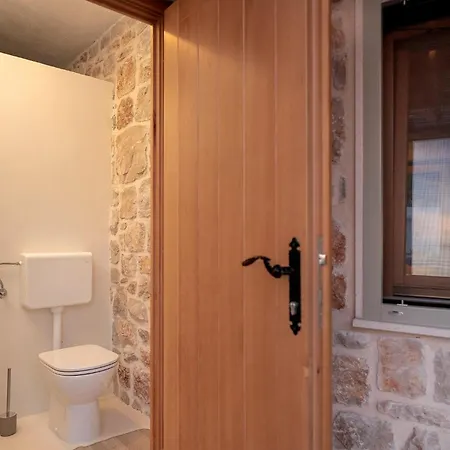 Arte Stari Grad (Hvar)