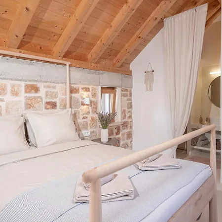 Arte Stari Grad (Hvar)